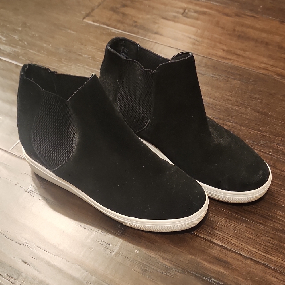 Steve MADDEN Black Suede Women's Ankle Boots
